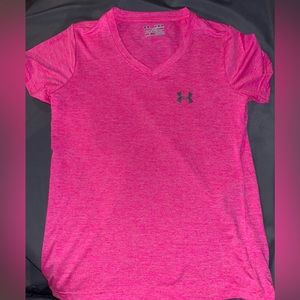 Women’s Under Armour T-shirt